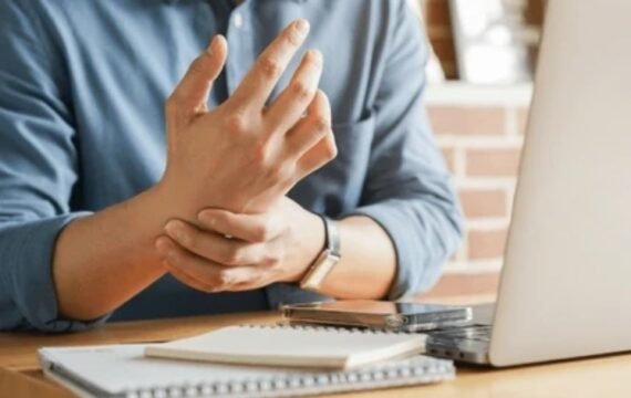 can carpal tunnel be cured by chiropractor